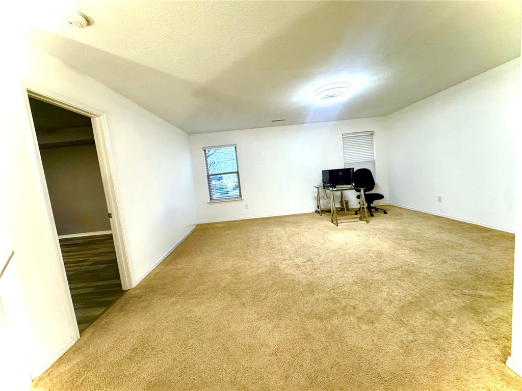 Edinburgh Manor - Residential