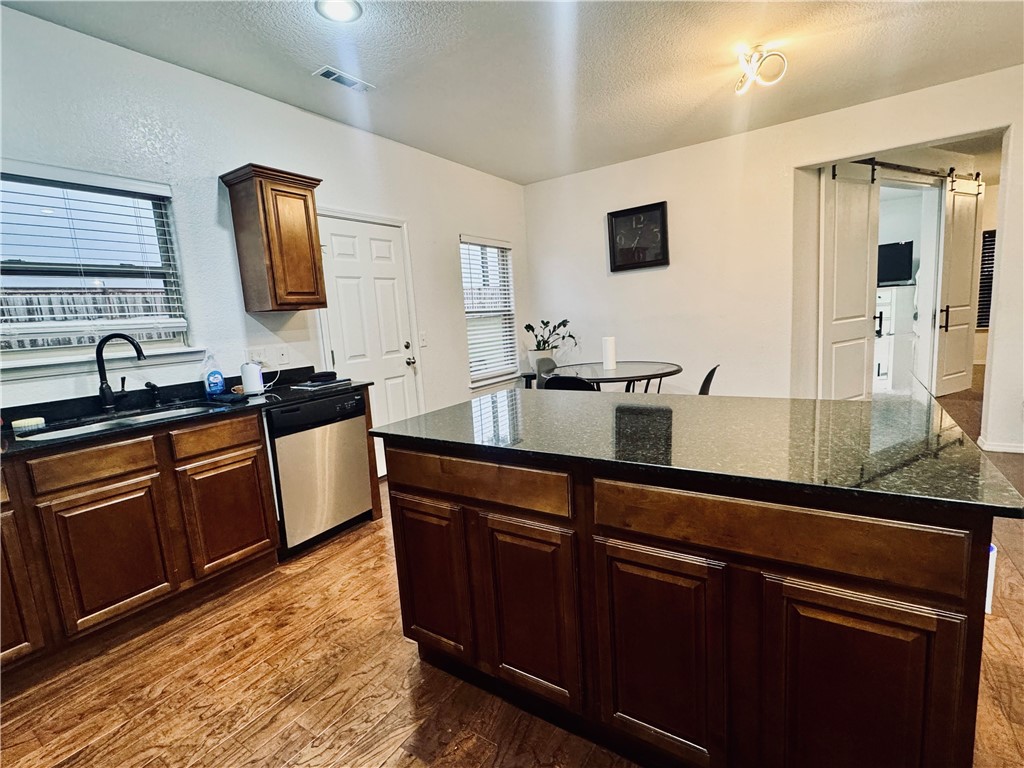 Edinburgh Manor - Residential