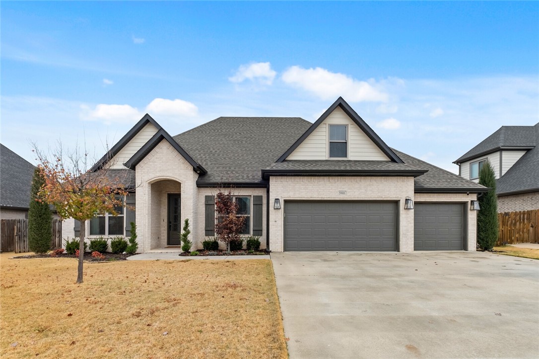Woodhaven Manor Sub Rogers - Residential