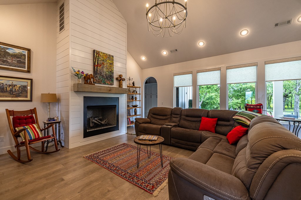 Blackberry Ridge - Residential