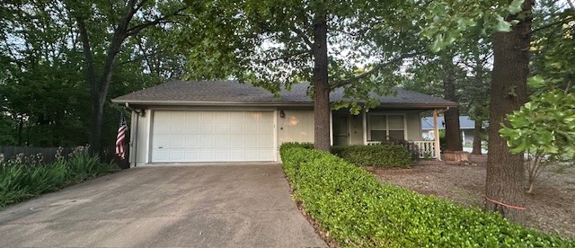 Big Rewards/Modest Package and prime location to local shopping/dining/Interstate! Only 1 mile from 71B to quiet secluded neighborhood! Short walking distance to the Little Sugar Park & Ride Trail Head. Many new appliances/equipment that convey including 2 refrigerator's. Oversized garage w/workbench. Private fenced yard plus open back nature area which provides additional seclusion and noise barrier.