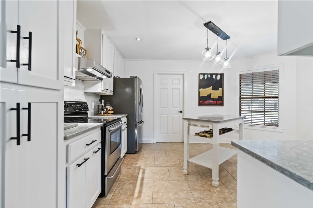 Country Club Estates - Residential