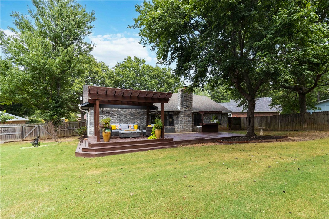 Country Club Estates - Residential