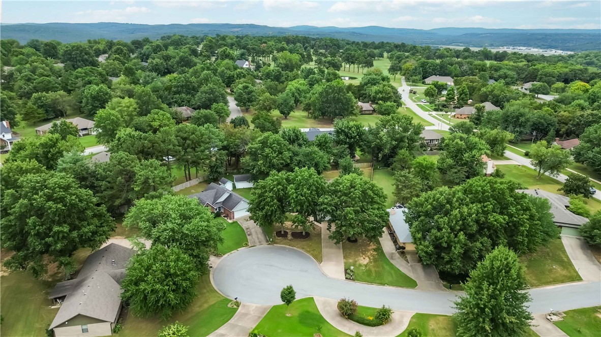 Country Club Estates - Residential