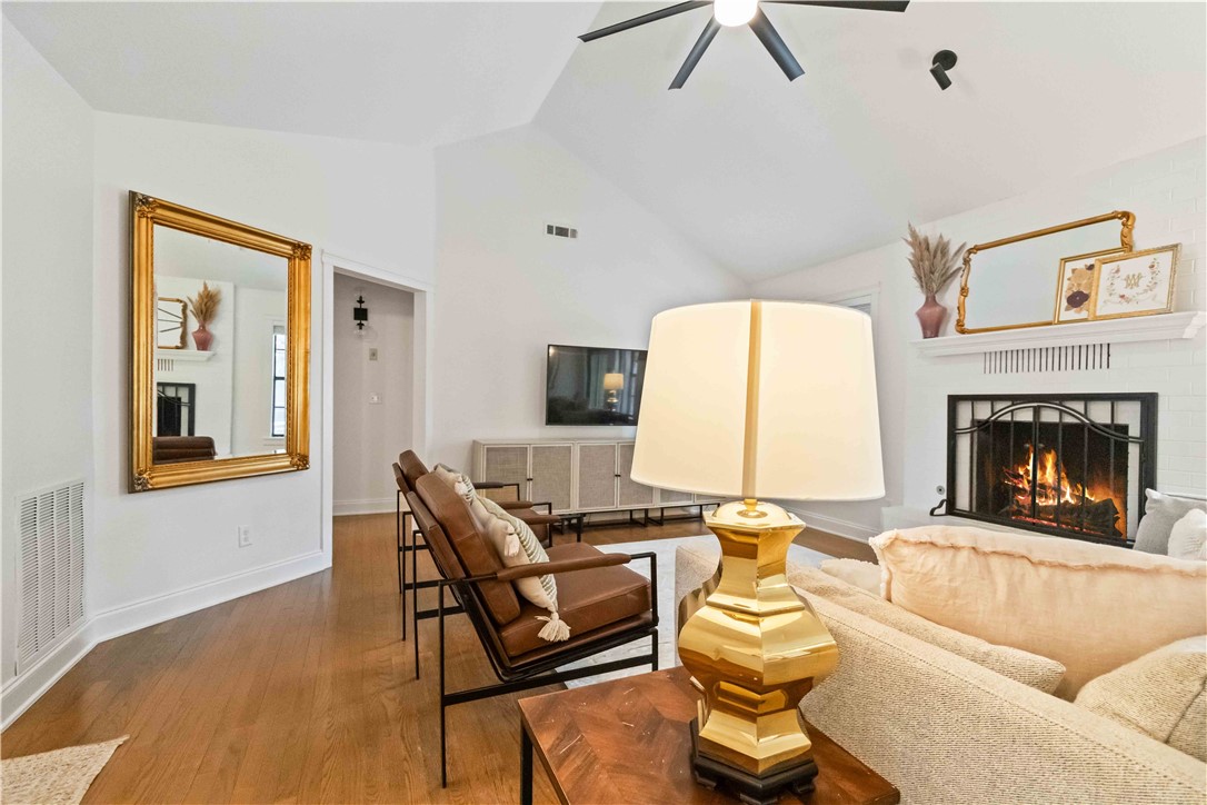 Country Club Estates - Residential