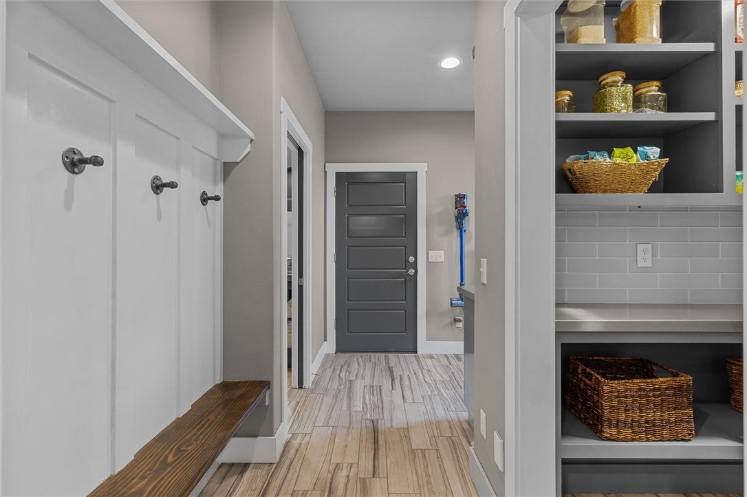 Woodridge Manor Rurban - Residential
