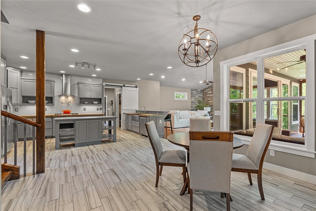 Woodridge Manor Rurban - Residential