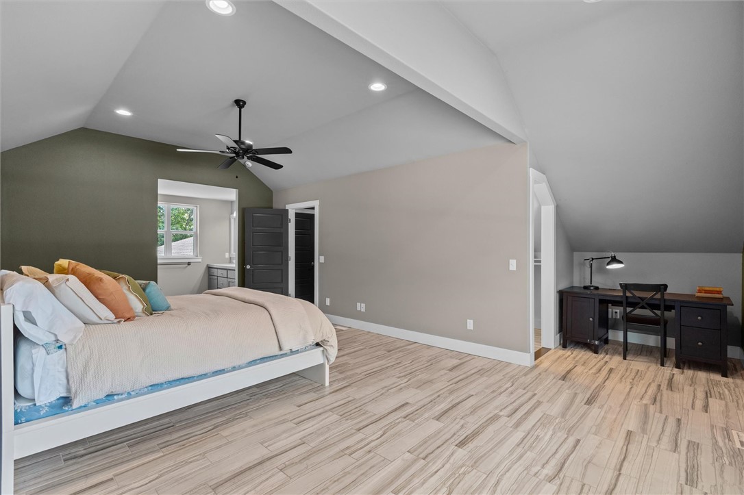 Woodridge Manor Rurban - Residential