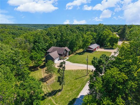 Photo of 13164 Stoneridge Road, Bentonville, AR 72712 (MLS # 1346928)