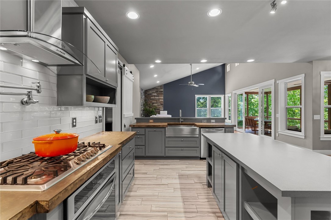 Woodridge Manor Rurban - Residential