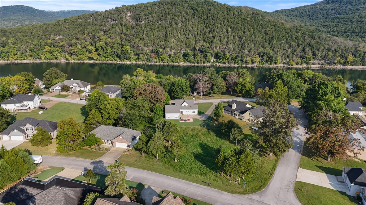 Unit 106 Holiday Island - Residential