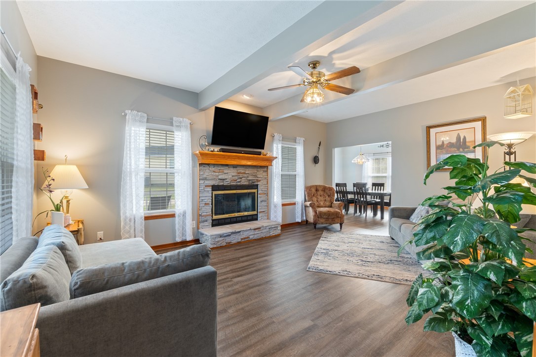 Unit 106 Holiday Island - Residential