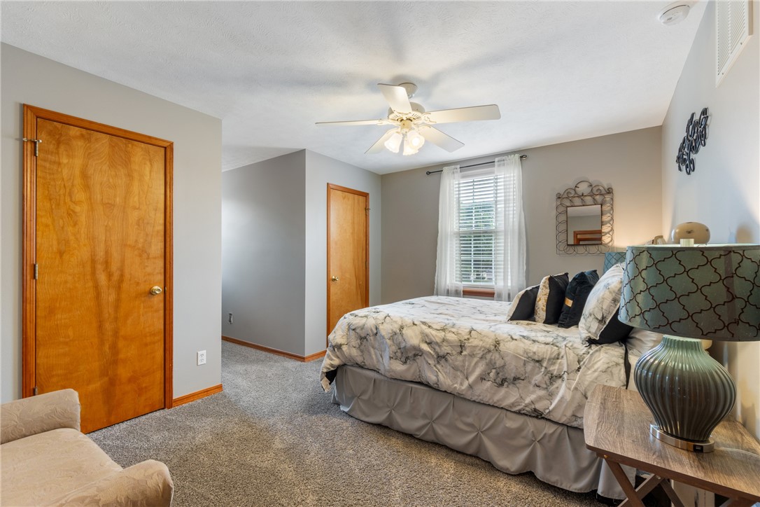 Unit 106 Holiday Island - Residential