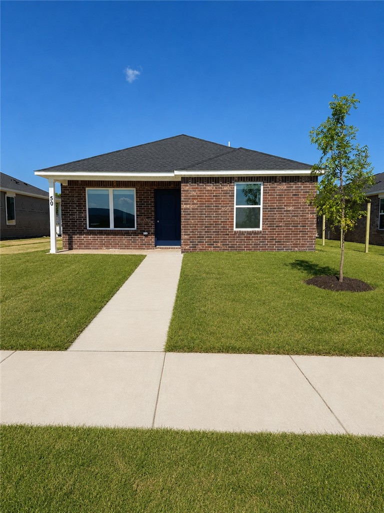 Photo 1 of 11 — 450 Shasta Street, Prairie Grove, AR 72753