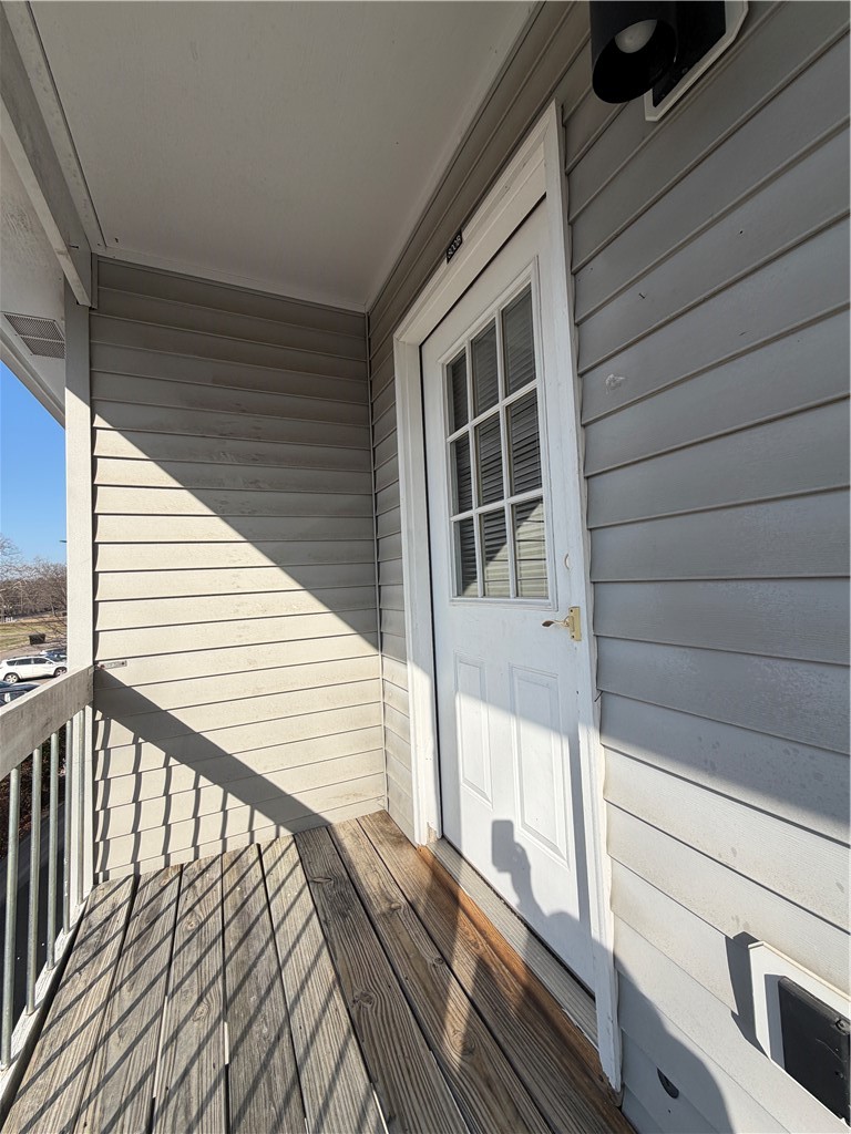 Couchs - Residential Lease