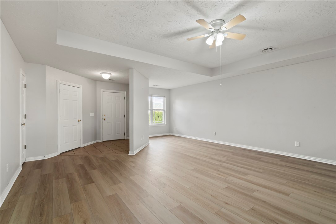 Ravenwood Dev Ph 4 Siloam Spgs - Residential Income