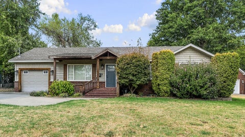 Photo of 207 NW F Street, Bentonville, AR 72712 (MLS # 1361782)