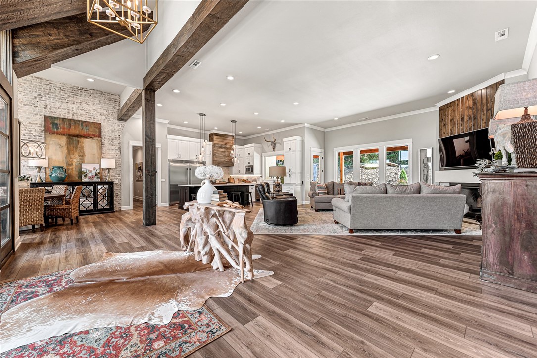 Fox Run Add Rep - Residential