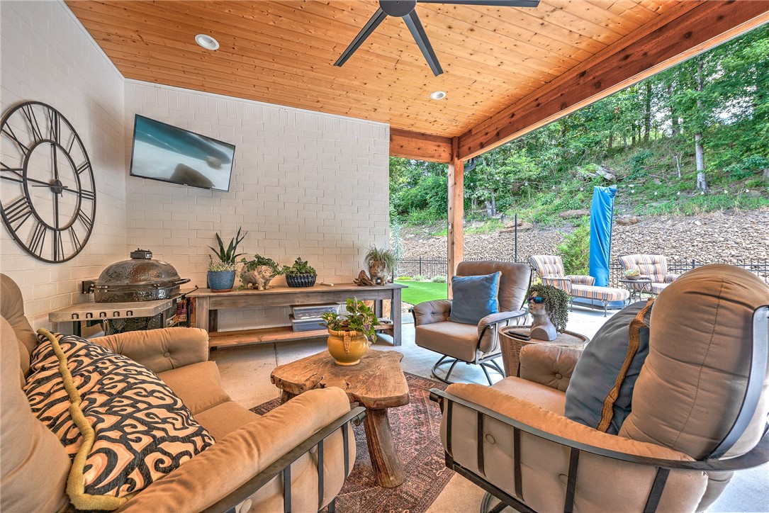 Fox Run Add Rep - Residential