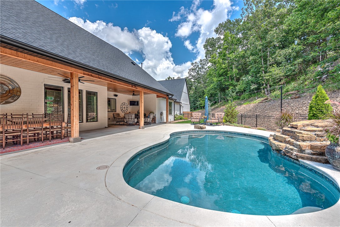 Fox Run Add Rep - Residential