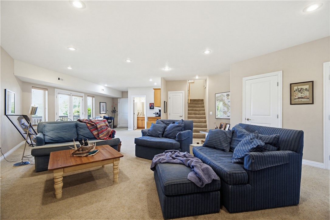 Unit 117 Holiday Island - Residential