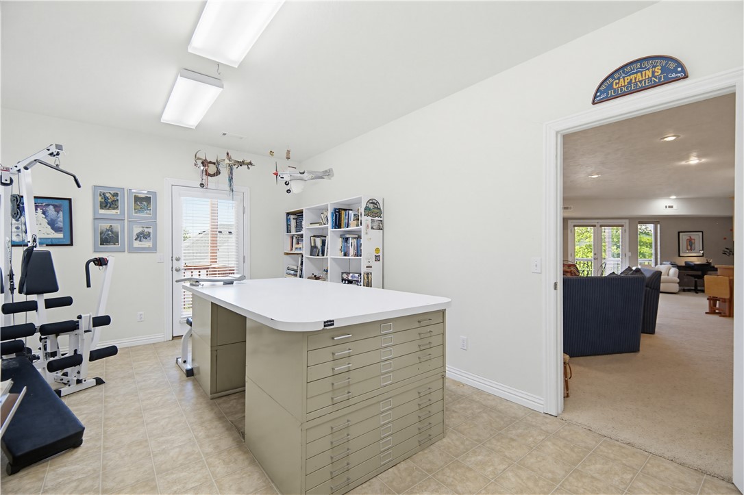 Unit 117 Holiday Island - Residential