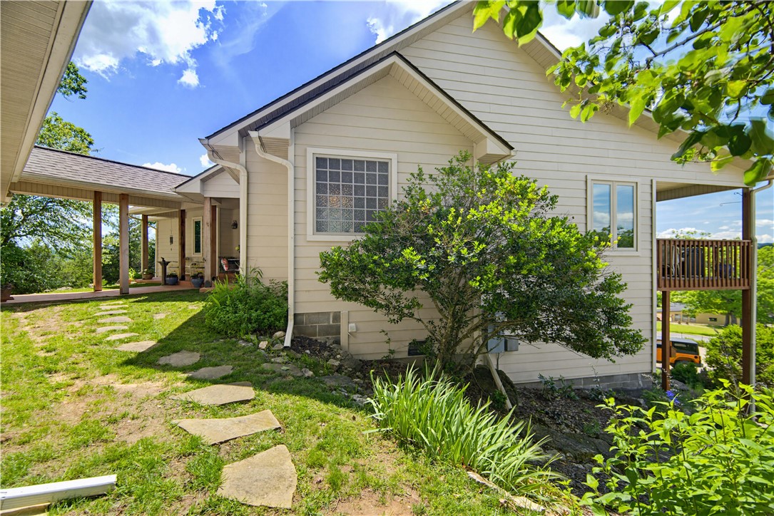 Unit 117 Holiday Island - Residential