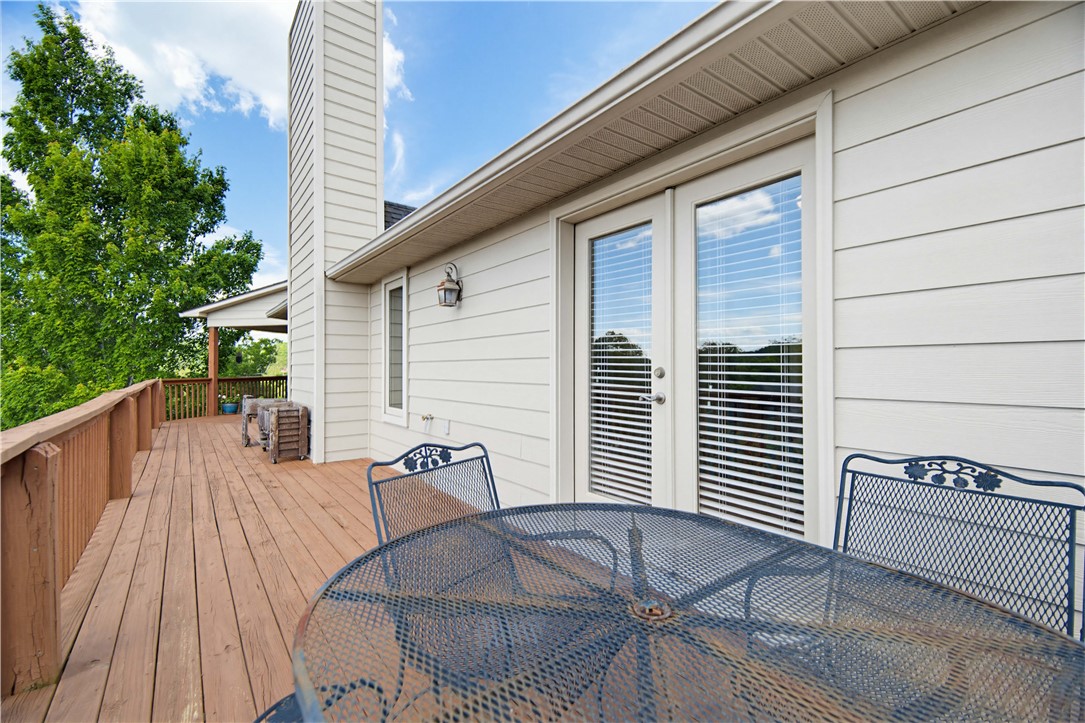 Unit 117 Holiday Island - Residential