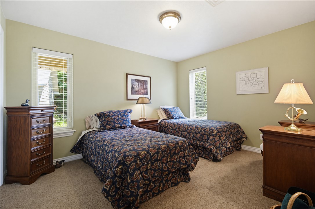 Unit 117 Holiday Island - Residential