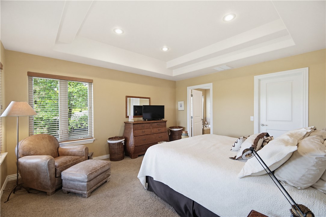 Unit 117 Holiday Island - Residential