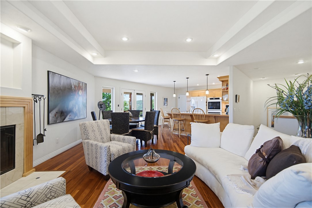 Unit 117 Holiday Island - Residential
