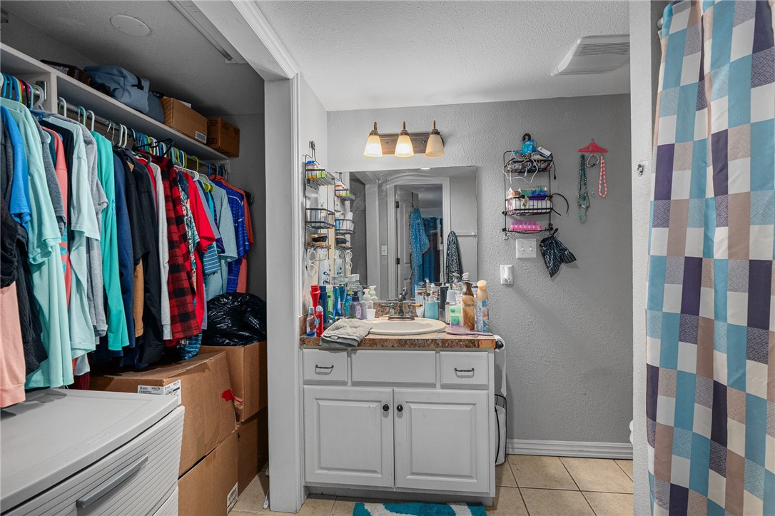 Robin Wood - Residential