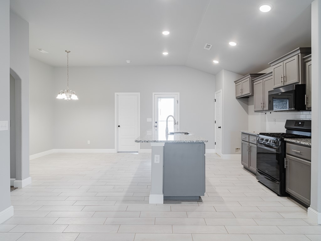 Woodward Hills Sub Ph 5 Highfill - Residential Lease