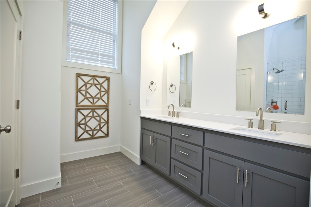 T J Hollands Sub Bentonville - Residential