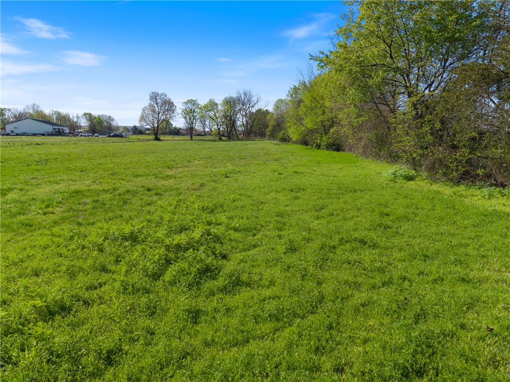 Elkins Outlots - Commercial Sale