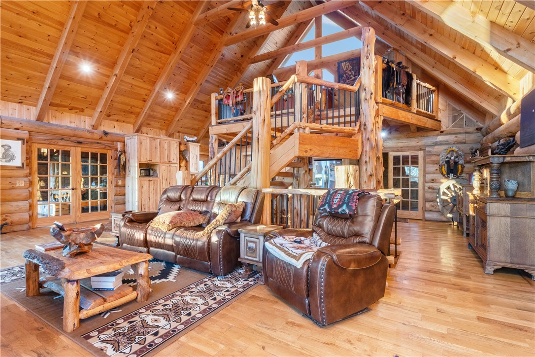 1709 Star Hollow Road