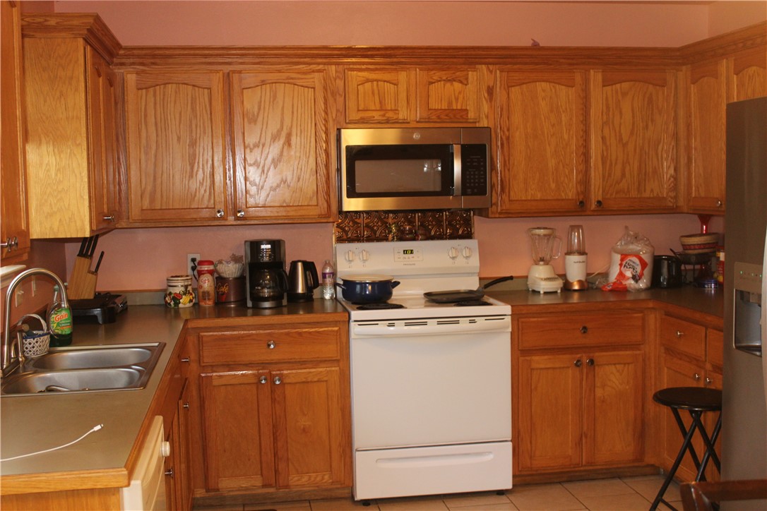 Shadow Valley Iv - Residential