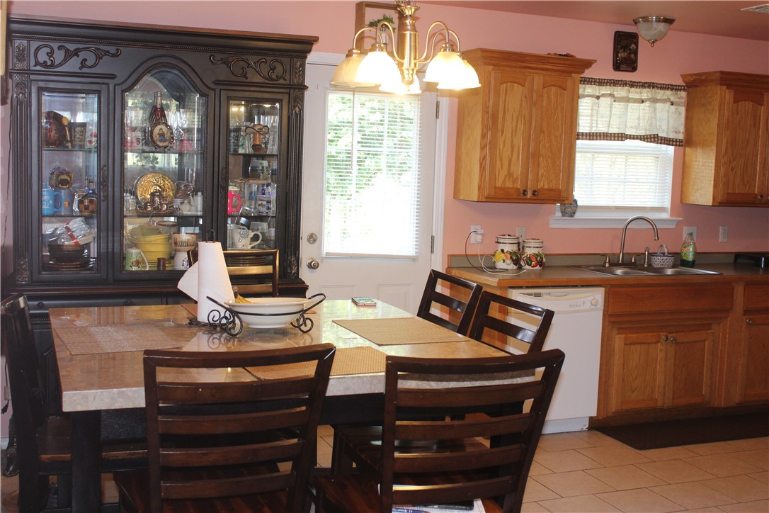 Shadow Valley Iv - Residential