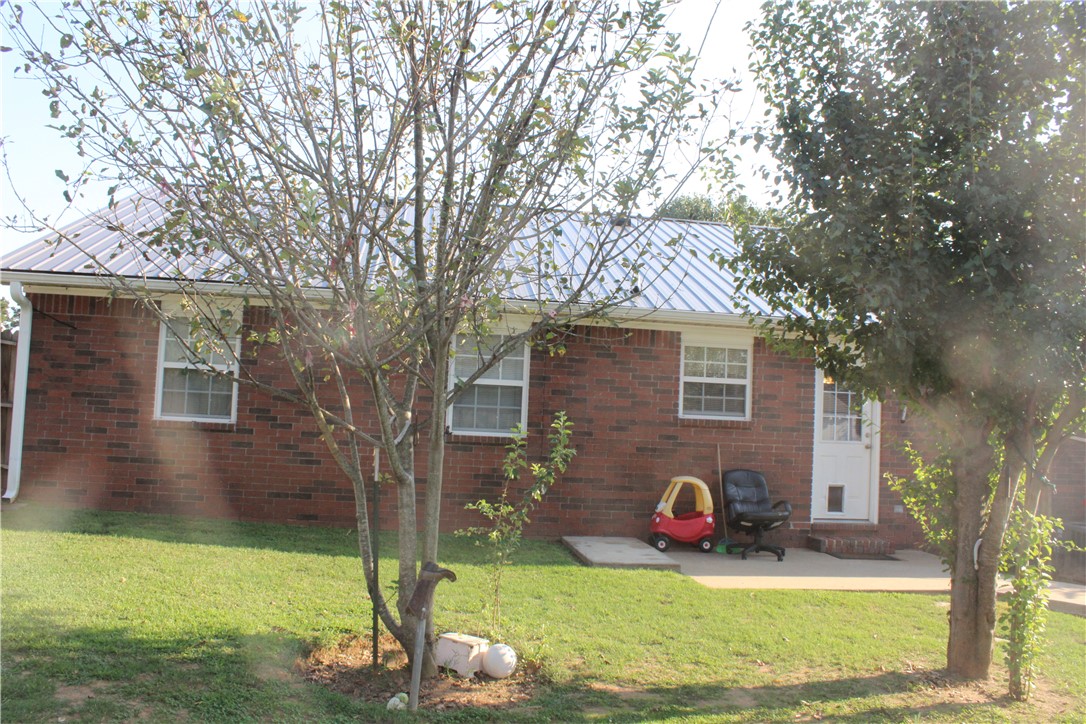 Shadow Valley Iv - Residential