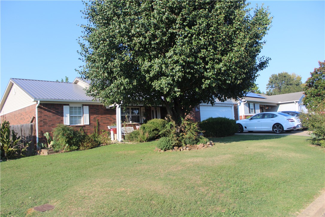 Shadow Valley Iv - Residential