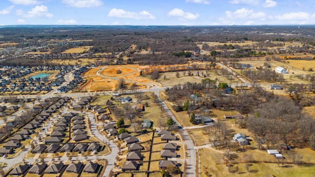 Holcomb Heights - Residential