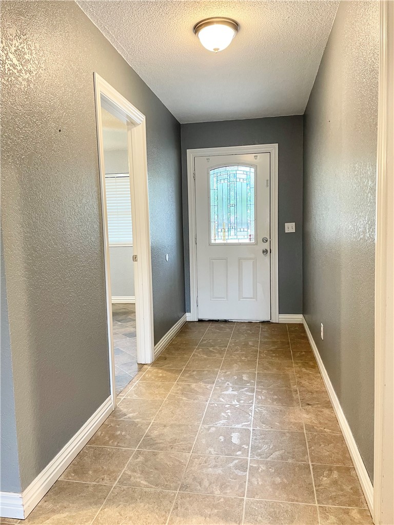 Birds 4th Sub - Commercial Lease