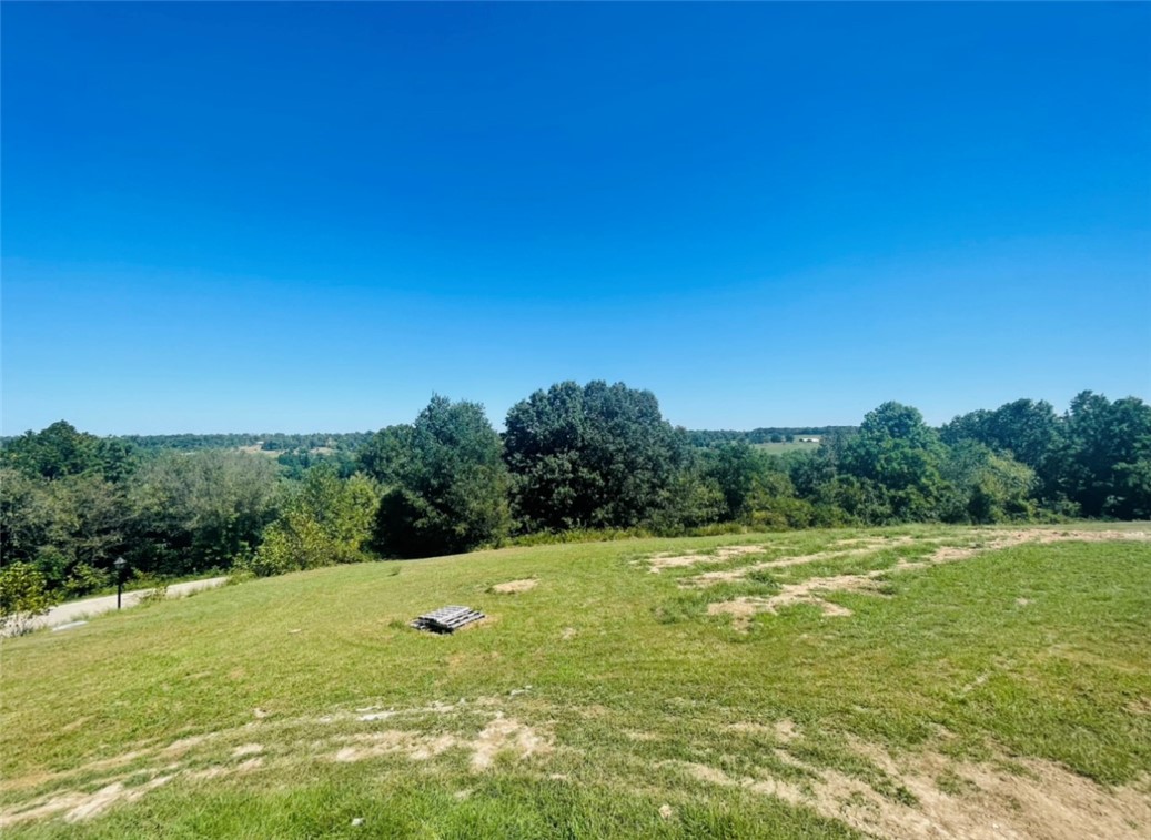 Beau Chalet Sub Highfill - Residential