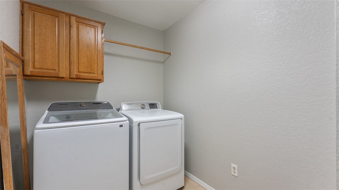 Hales Add Rogers - Residential Lease
