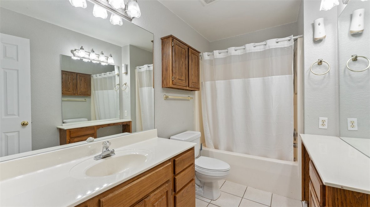 Hales Add Rogers - Residential Lease