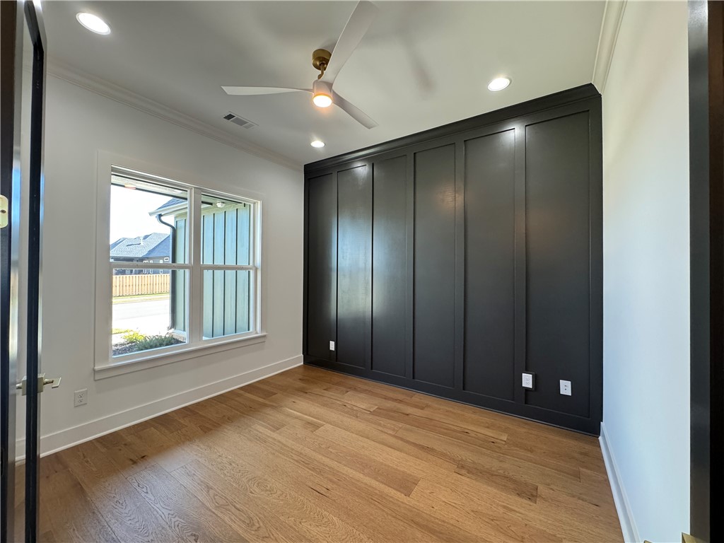 Crescent View - Residential