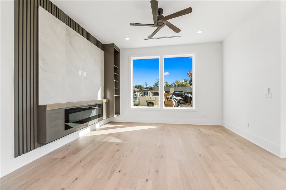 FAIRFIELD ADD-BENTONVILLE - Residential