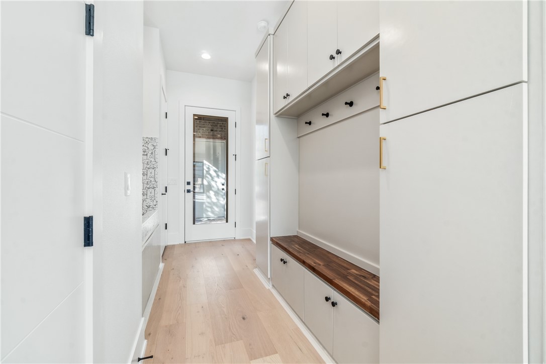 FAIRFIELD ADD-BENTONVILLE - Residential