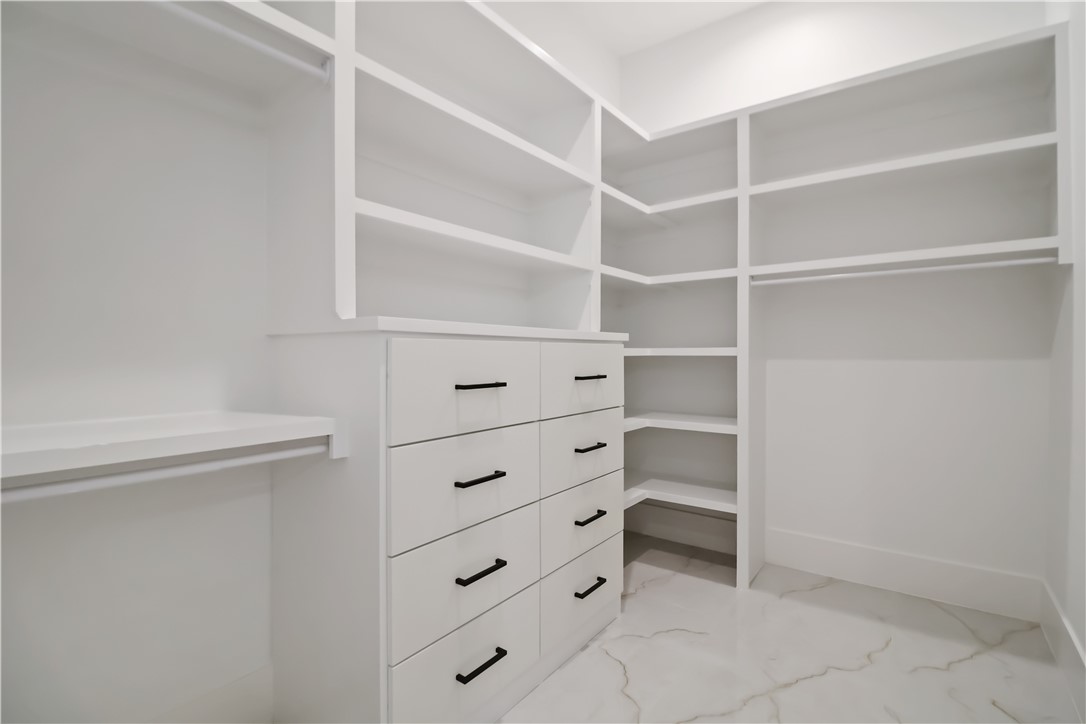 FAIRFIELD ADD-BENTONVILLE - Residential