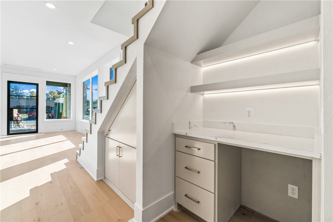 FAIRFIELD ADD-BENTONVILLE - Residential